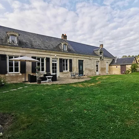 La Des Vergers De St Nicolas Bed & Breakfast *
